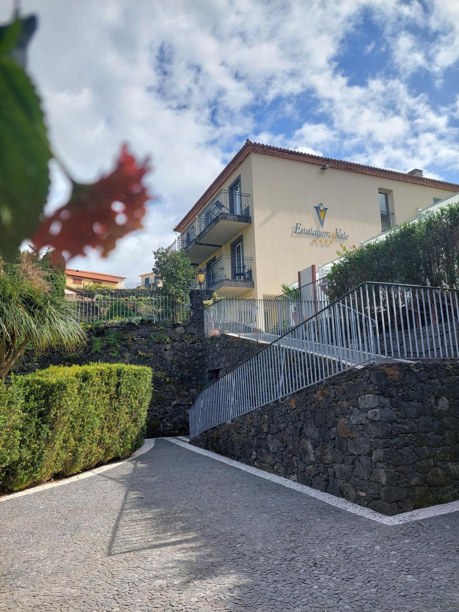 Estalagem Do Vale Hotel Sao Vicente  Exterior photo